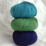 Juniper Moon Findley DK. (Top- Bottom) 07 Mermaid, 08 Crocodile, 05 Menemsha. Loop. London. www.loopknitlounge.com