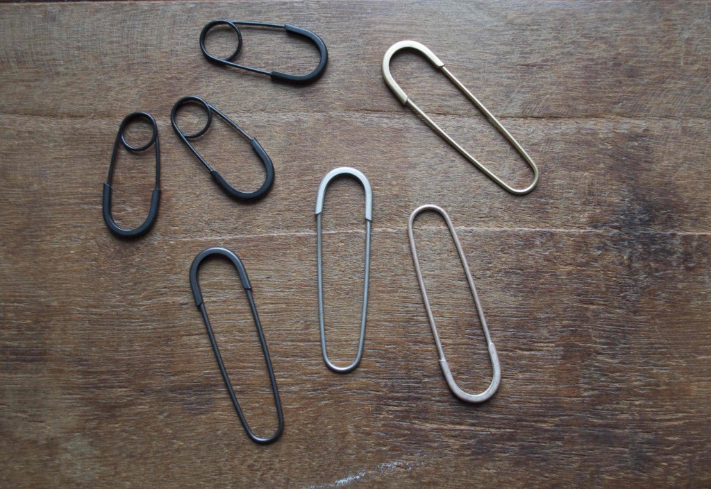 Rounded Metal Clasp Pin and Metallic Shawl Pins