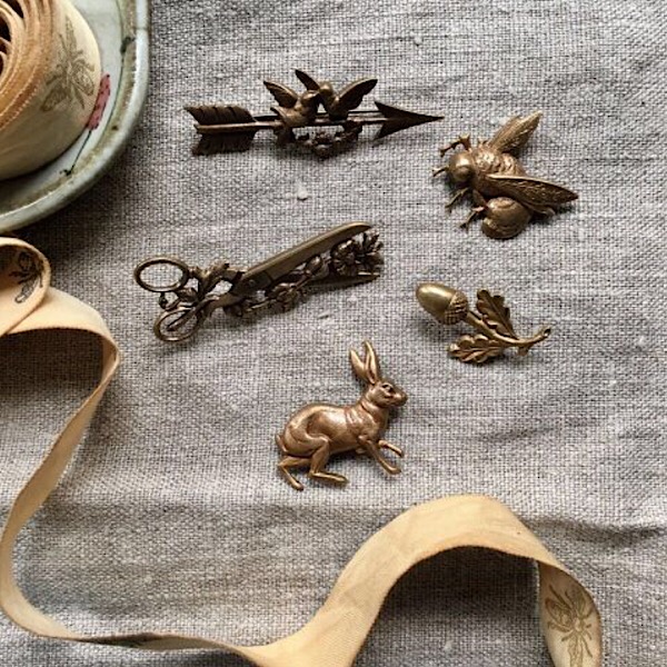 Vintage style brooches