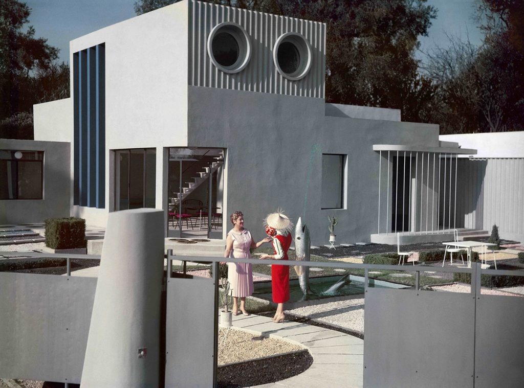 Still from film Mon Oncle by Jacques Tati
