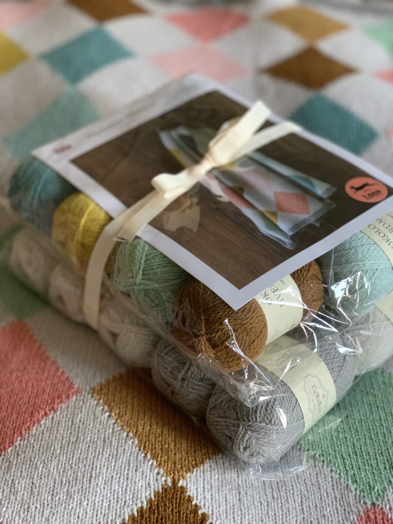 Harlequin Blanket Kit at Loop London