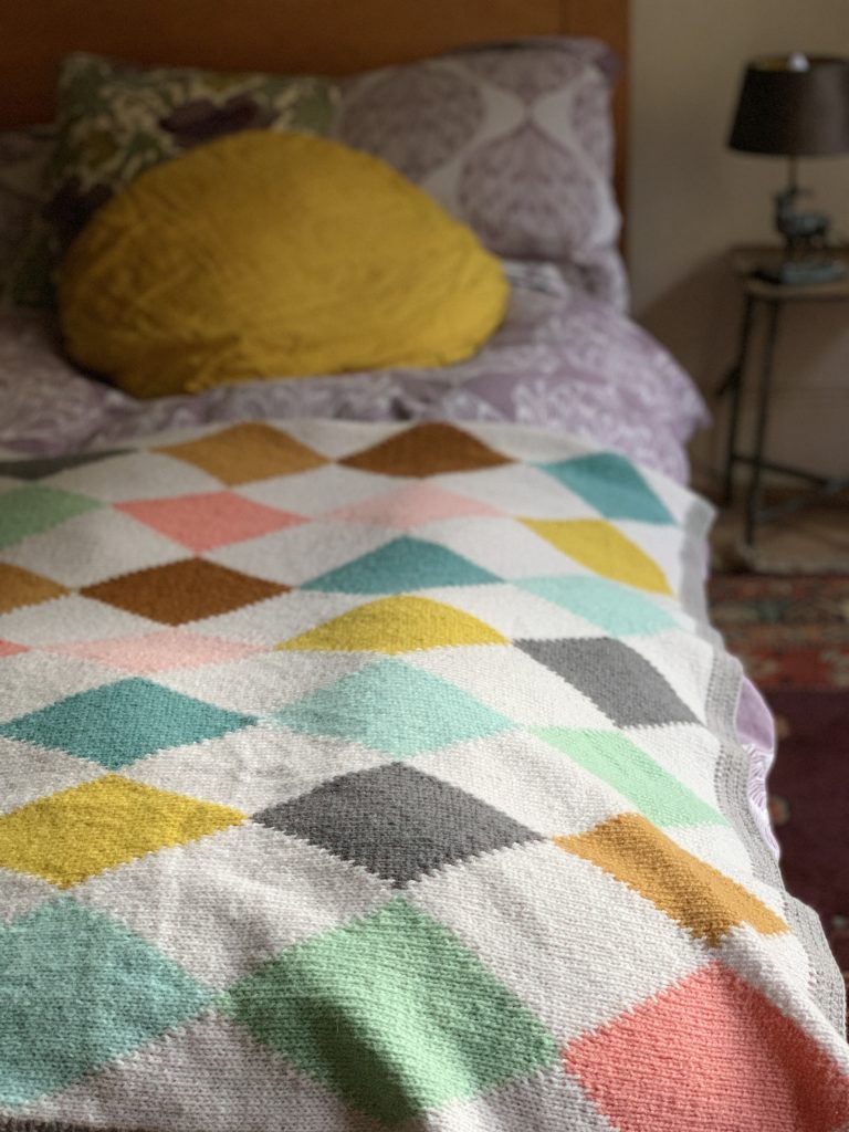 Harlequin Blanket Kit at Loop London
