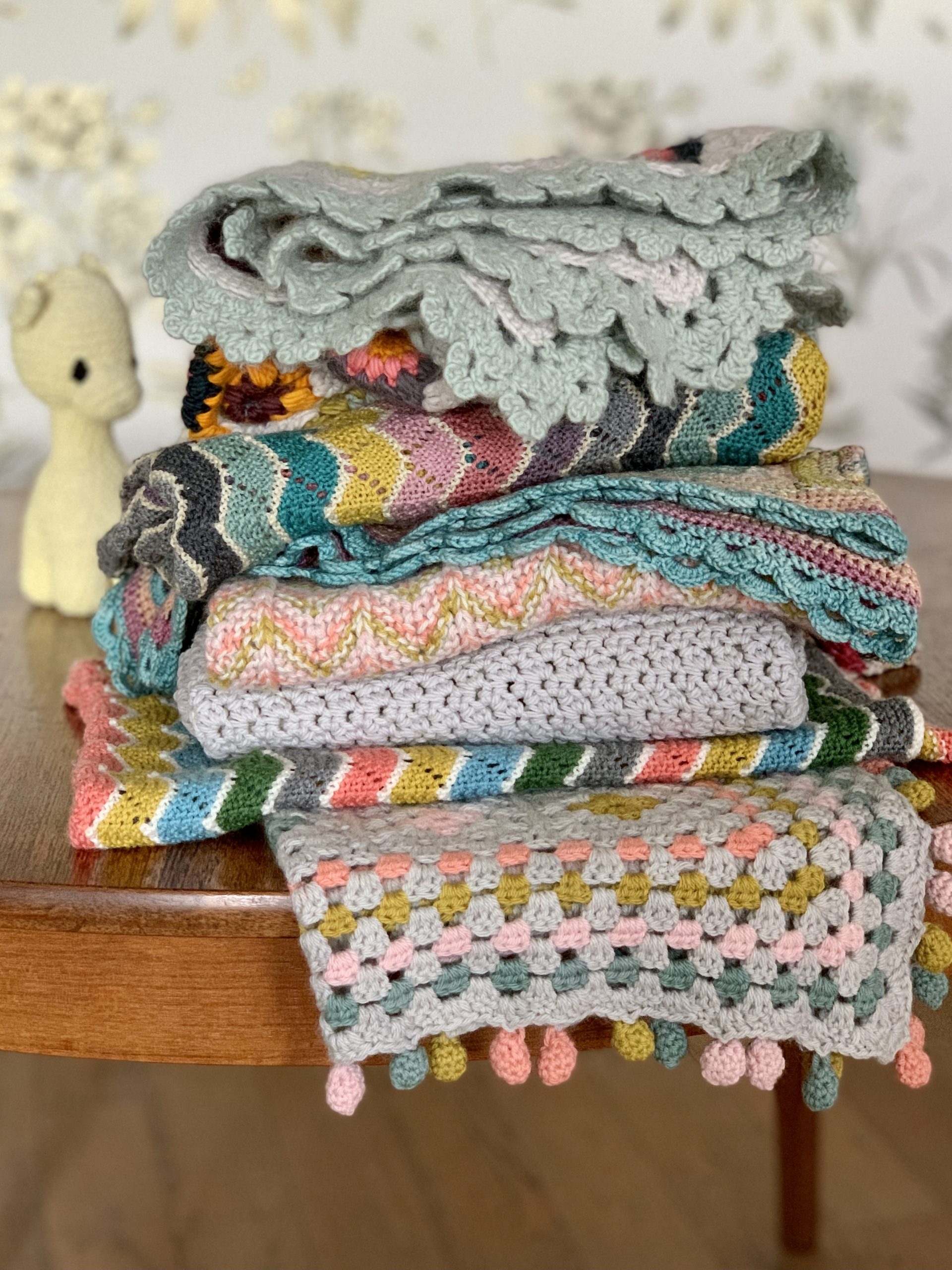 Comfort in knitting &crochet with beautiful blankets