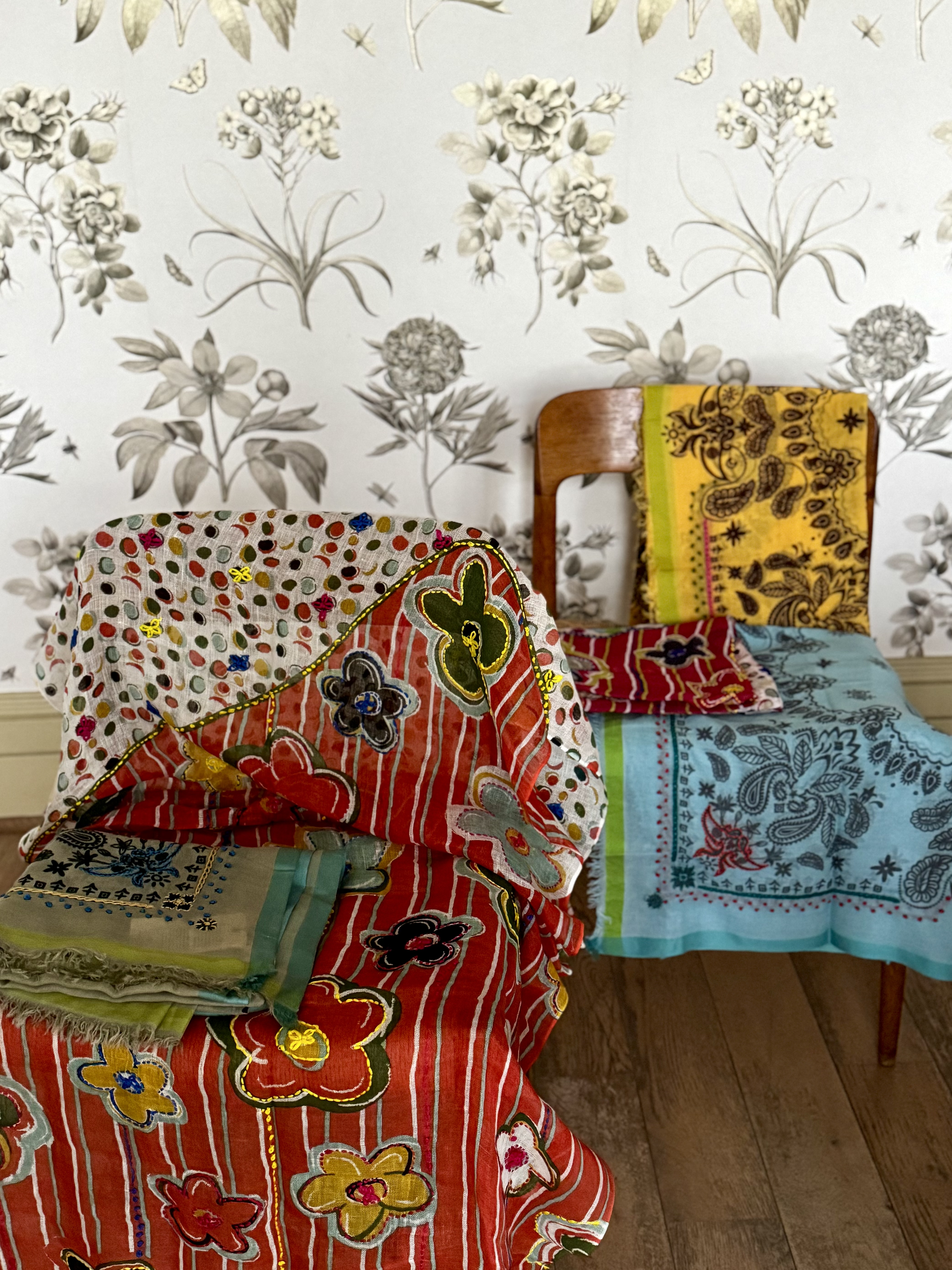 True Beauties from Storiatipic and Mina Perhonen!